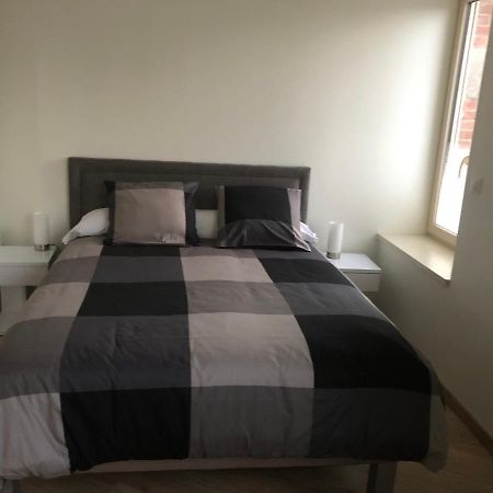 Residence Merlin Appartement Arthur Saint-Malon-sur-Mel ภายนอก รูปภาพ