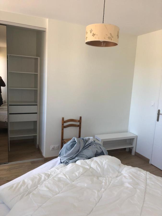 Residence Merlin Appartement Arthur Saint-Malon-sur-Mel ภายนอก รูปภาพ