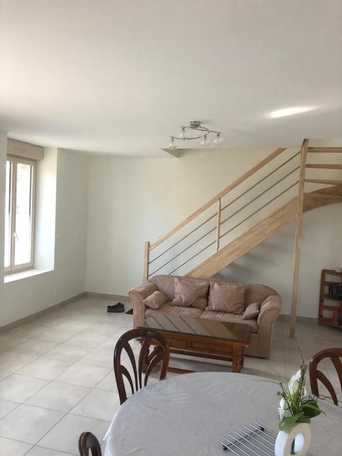Residence Merlin Appartement Arthur Saint-Malon-sur-Mel ภายนอก รูปภาพ