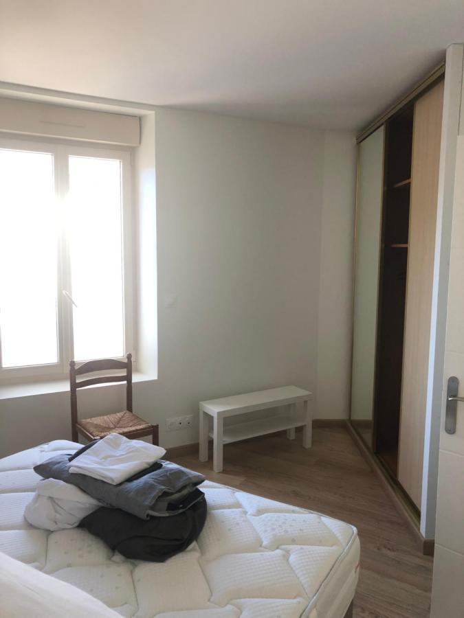 Residence Merlin Appartement Arthur Saint-Malon-sur-Mel ภายนอก รูปภาพ