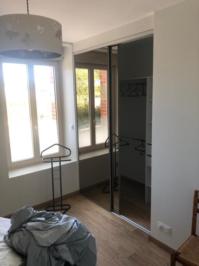 Residence Merlin Appartement Arthur Saint-Malon-sur-Mel ภายนอก รูปภาพ