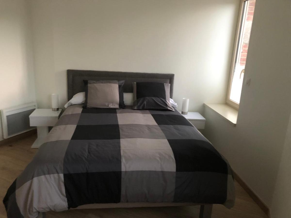 Residence Merlin Appartement Arthur Saint-Malon-sur-Mel ภายนอก รูปภาพ